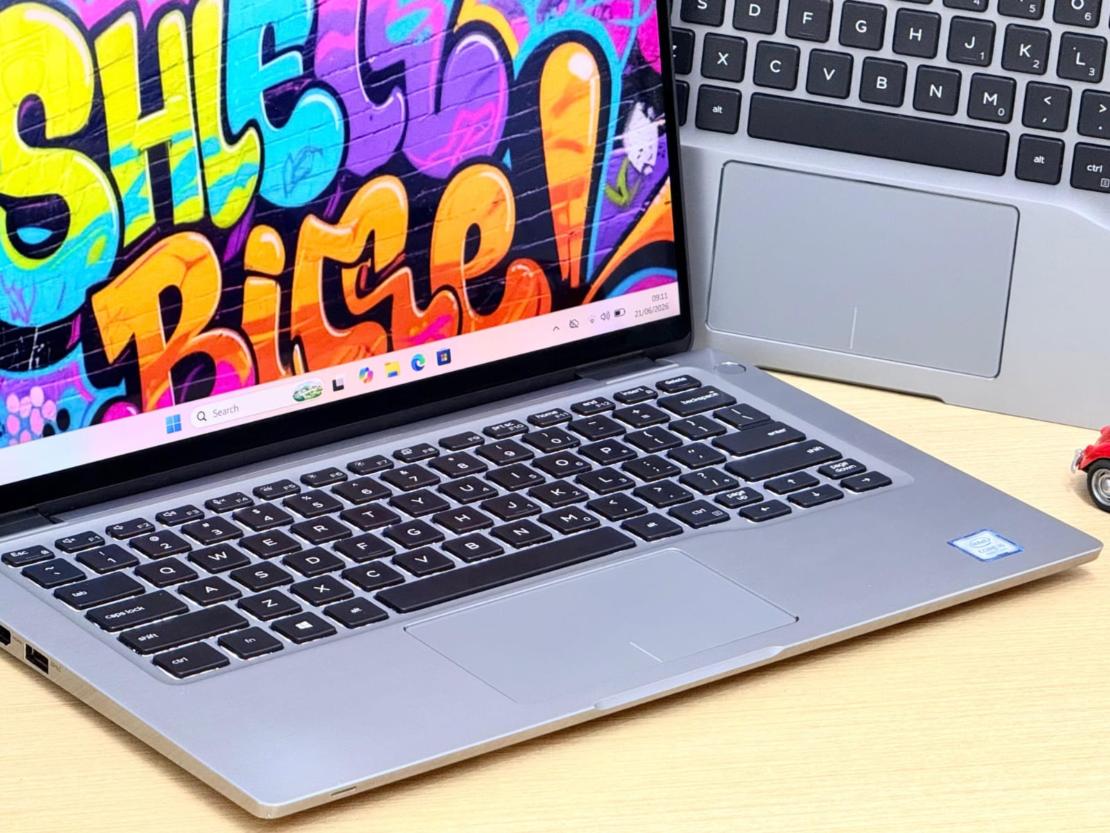 Dell Latitude 7400 2In-1 Touchscreen — foto 7